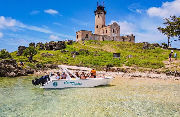 Mauritius: 5 Island Speedboat Trip with BBQ Lunch and Drinks