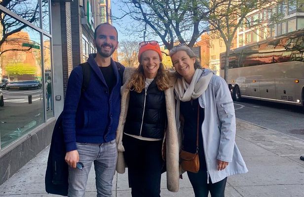 Private Walking Tour in the Lower East Side with rooftop access