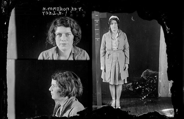 Bloody Dames of Darlinghurst Crime Tour