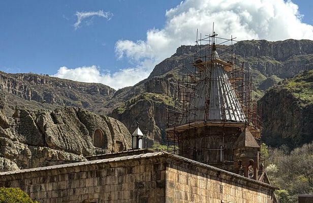 Private Tour Garni, Geghard, Simphony, Sevan and Tsaghkadzor