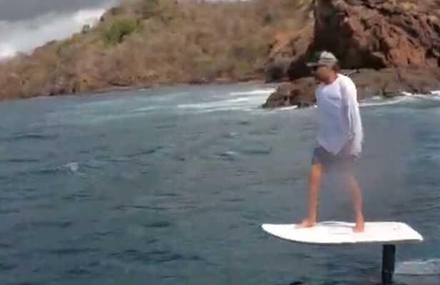 Learn to Fly Efoil in Playa Conchal