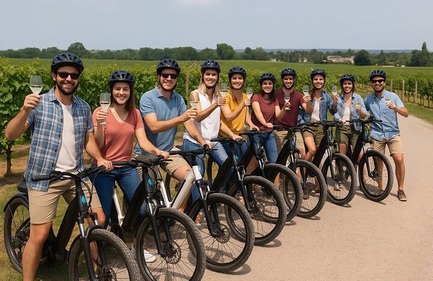 Self Guided Niagara On The Lake E-Bike Wine Tour