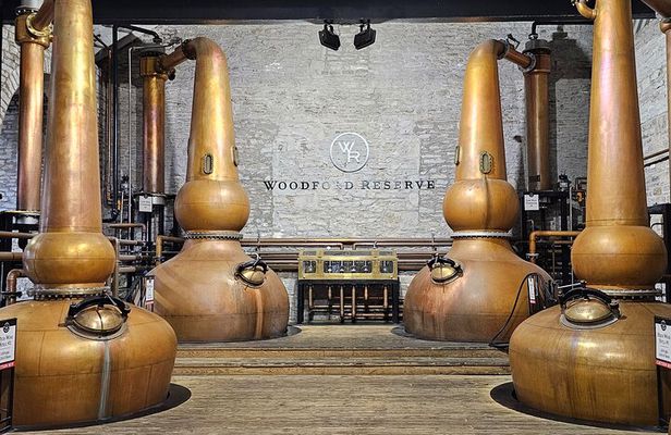Private Lexington Bourbon Tour (Groups of 2-11) Woodford & More