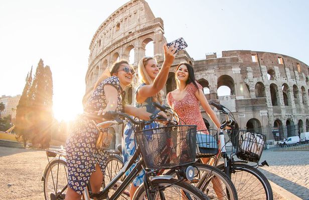 Rome Colosseum Ticket PM Entry and 48 Hours Hop on Hop Off bus