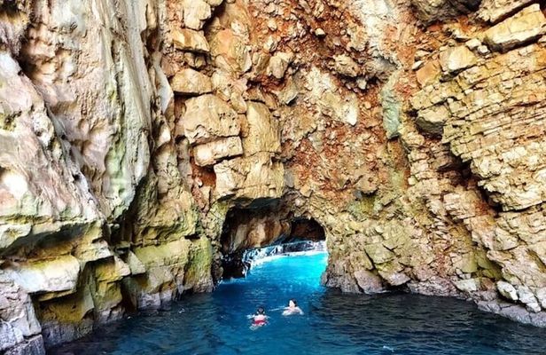 Mljet Islands small group tour - Odysseus Cave
