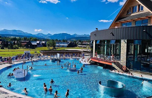 Krakow–Zakopane: Cable Car, Chocholow Baths, Cheese & Vodka