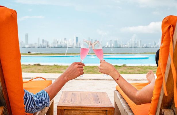 ANAHØ Beach Club: Giant Pool, Private Beach Pure Caribbean Luxury