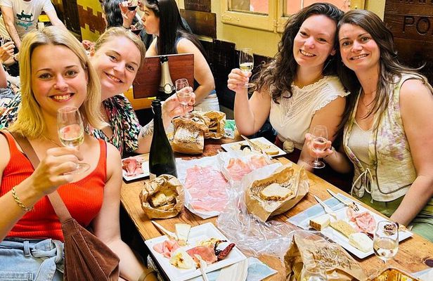 Classic Bologna Food Tour with Taste Bologna - Max 10 people