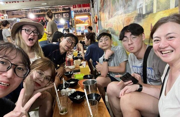 Hanoi Street Food Experience