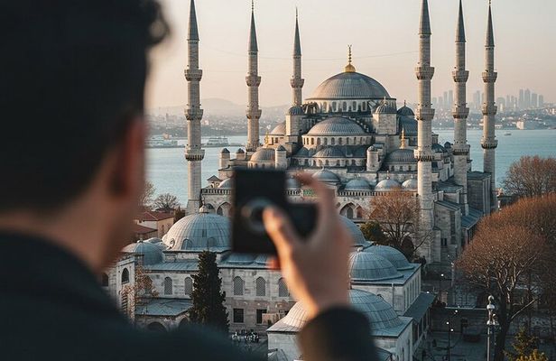 Istanbul Ottoman Heritage Walking Tour & Bosphorus view Tea Break
