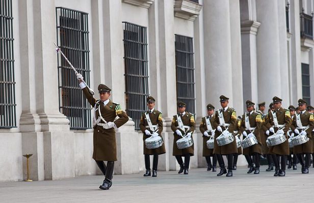 Santiago Changing of Guard, La Moneda and Historic Downtown Tour
