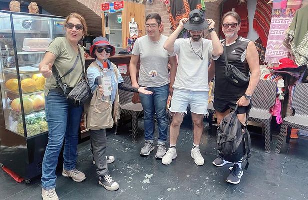 Lima Food Tour with Ceviche, Pisco, and Grilled Chicken