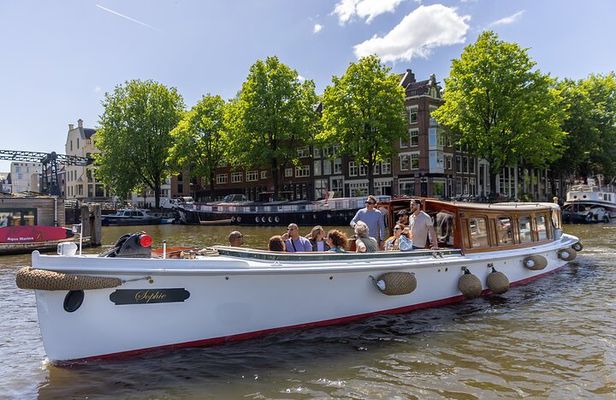 Small Group Boutique All-Inclusive Tour (max 12 p) With Captain