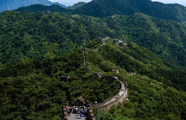 Private Tour to Mutianyu or Jinshanling Great Wall with Options