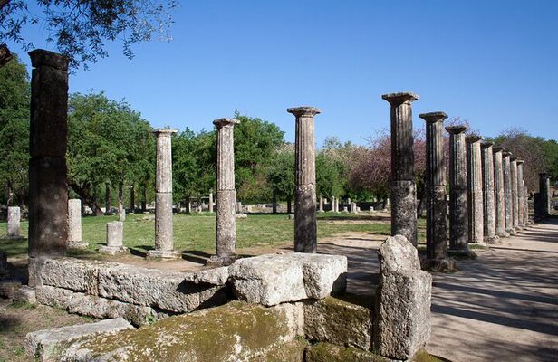 Olympia Shared Mini Bus Tour from Katakolon