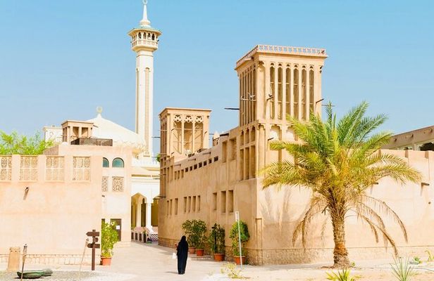 Old Dubai Walking Tour: A Taste of Tradition, Abra & Souk Secrets
