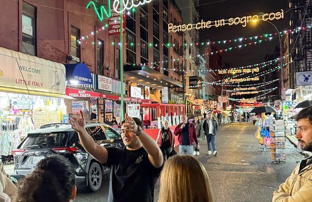 NYC Dark History Walking Tour: Ghosts, Murders, and Mafia