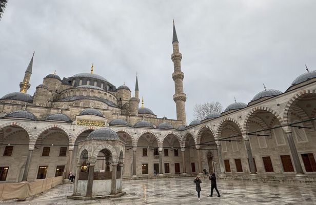 Istanbul Private Tour with driver: Sultanahmet and Chora Church