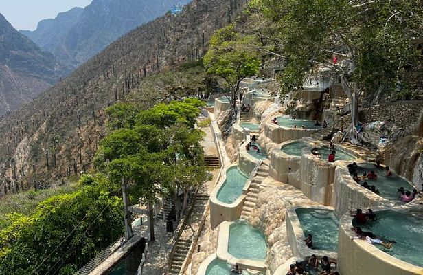 Tolantongo Private Day Tour in Thermal Springs Paradise