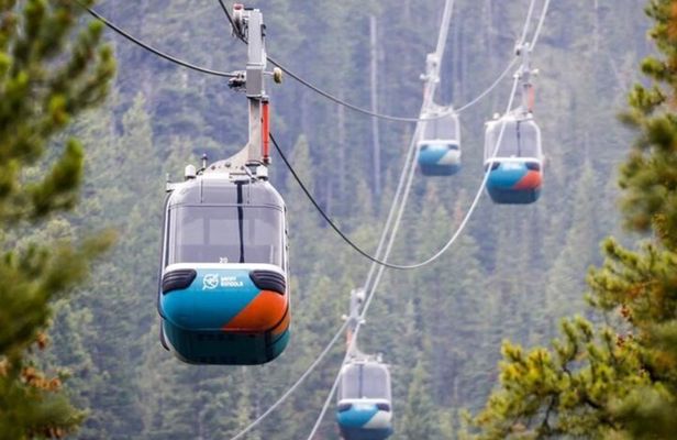 Banff: Gondola, Hot Spring and Three Lakes Tour