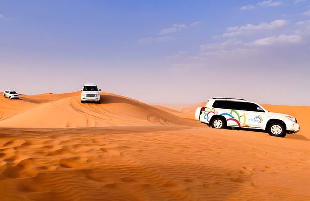 Luxury Desert Safari with BBQ Dinner and Entertainment