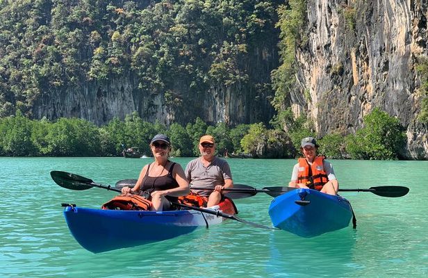 Hong Islands Snorkeling and Kayaking One Day Trip from Krabi