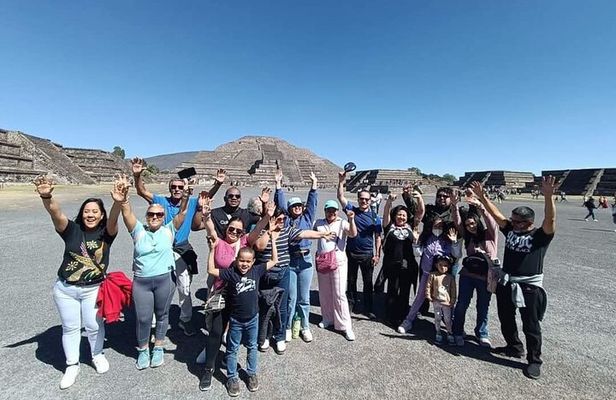 Explore Living History Teotihuacan and the Basilica of Guadalupe