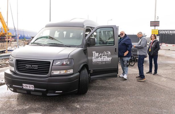 Nordic Prestige: The Elite Helsinki Sightseeing Experience*****