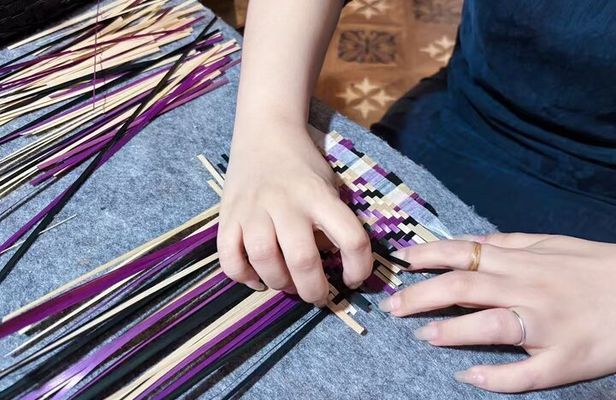 Half Private Day Chinese Bamboo Weaving Exprience