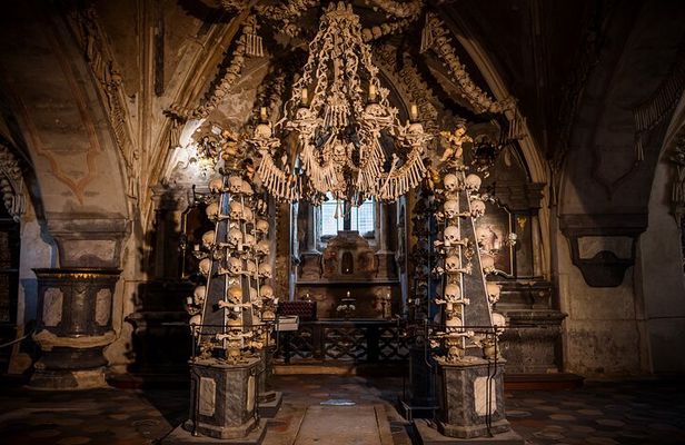 Kutná Hora, Bone Church and Folk Village – Small Group Day Tour