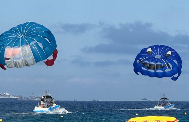 Flight EN Parachute Ascent DE la Baie de Cannes