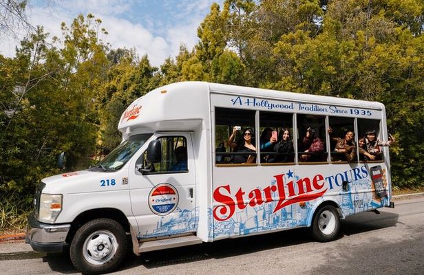 Los Angeles Celebrity Homes Tour and 2-Day Hop-on Hop-off Package