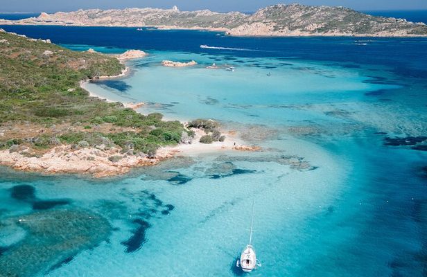 Sailing Boat Tour to La Maddalena from Palau