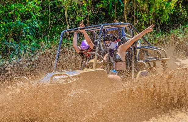 Tropical Buggy Tour to Water Cave and Macao Beach 