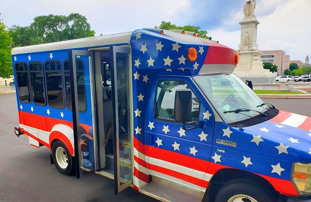 Washington DC Monuments Guided American Minibus Tour(Day&Night)