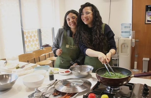 Seoul: Vegan Temple Food Class, Jogyesa & Changdeokgung Tour