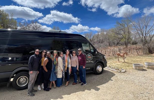 Santa Fe Day trip to Northern New Mexico Wine Country