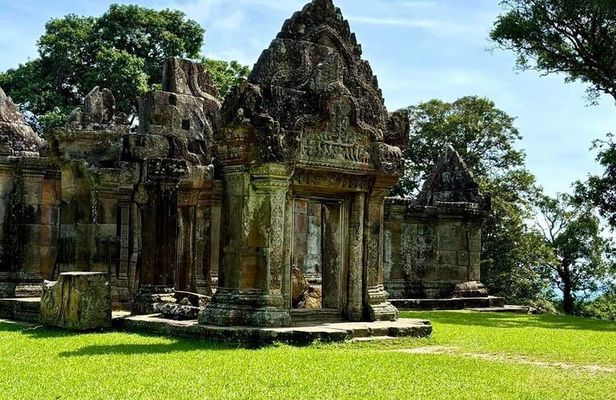 Koh Ker & Preah Vihear