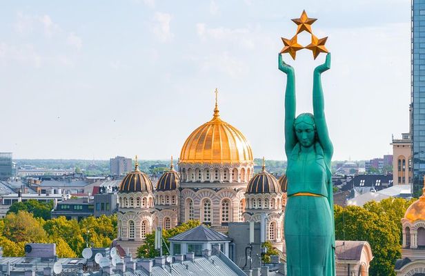 Best Intro to Riga in 2 hours with a Local