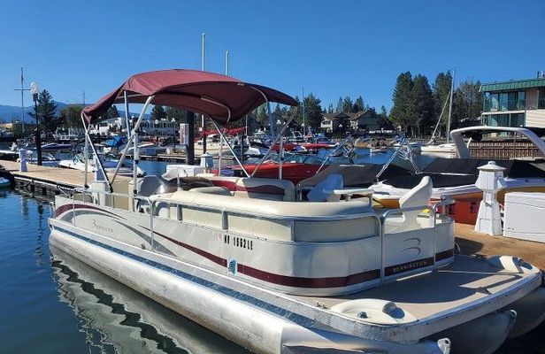 4 Hour Party Pontoon Cruise Tour in Lake Tahoe (12 guests)