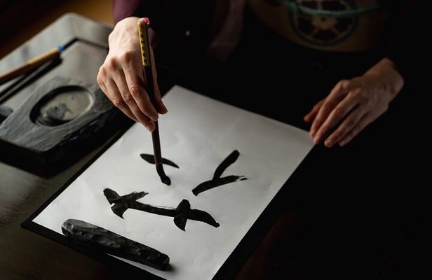 Calligraphy Workshop (Sushi Lunch & Hotel Transfer included)