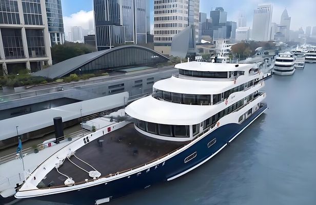 Private: Huangpu River Cruise Night Tour in Shanghai