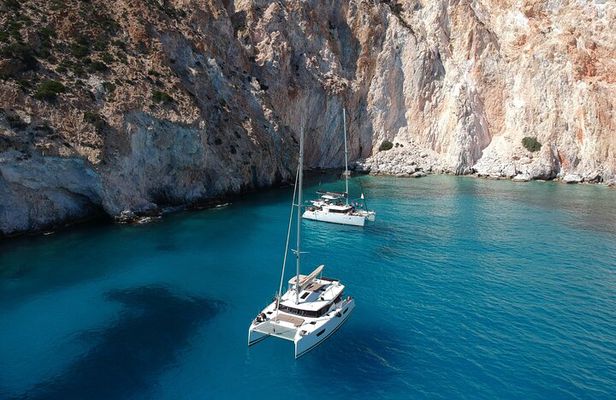 Catamaran Full Day Cruise: Poliegos - Kleftiko