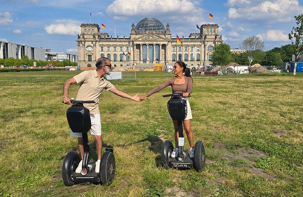 Berlin : Unique Segway Tour - Time Travel through the Capital