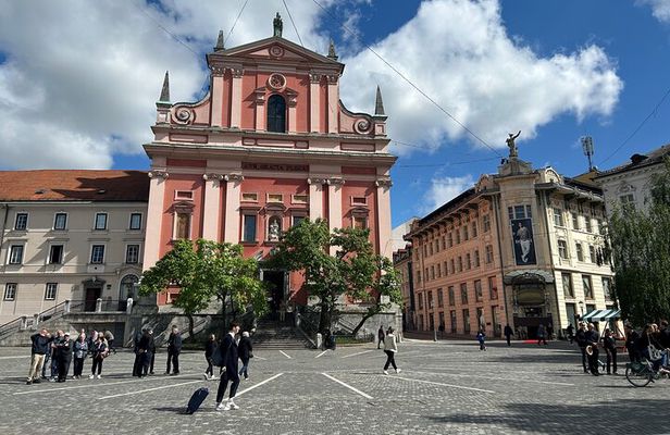 Ljubljana and Lake Bled Small Group Tour from Zagreb