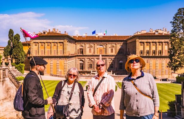 Medici Treasures: Pitti Palace & Boboli Gardens Small Group Tour