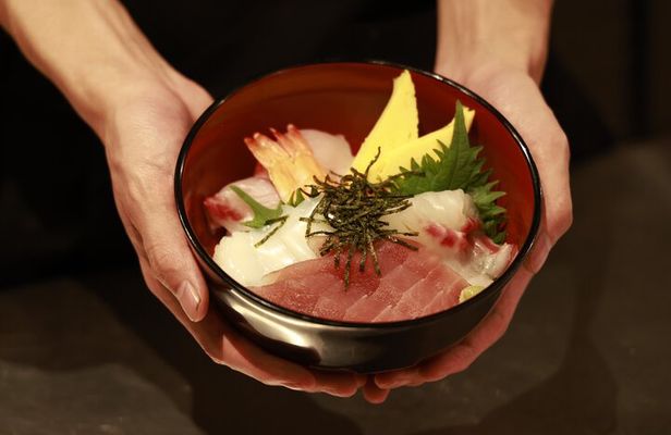 Sashimi Cutting and Kaisendon Workshop