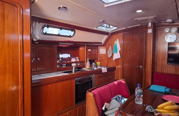Dubrovnik: Private Full day sail boat tour to Elafiti& Blue cave