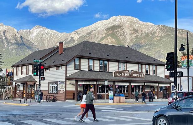 Canmore Walking Tours: Discover Local History and Scenery