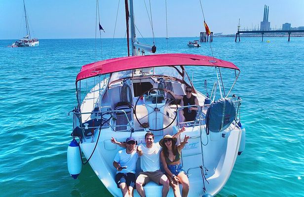 Exclusive 4-Hour Private Sailing Experience in Barcelona